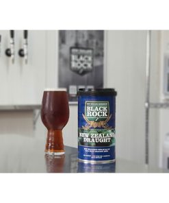Black Rock New Zealand Draught Extract Can